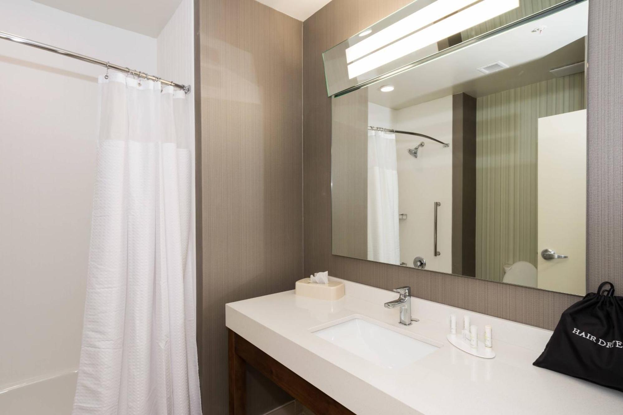 Courtyard By Marriott Fayetteville Fort Liberty - Spring Lake Kültér fotó